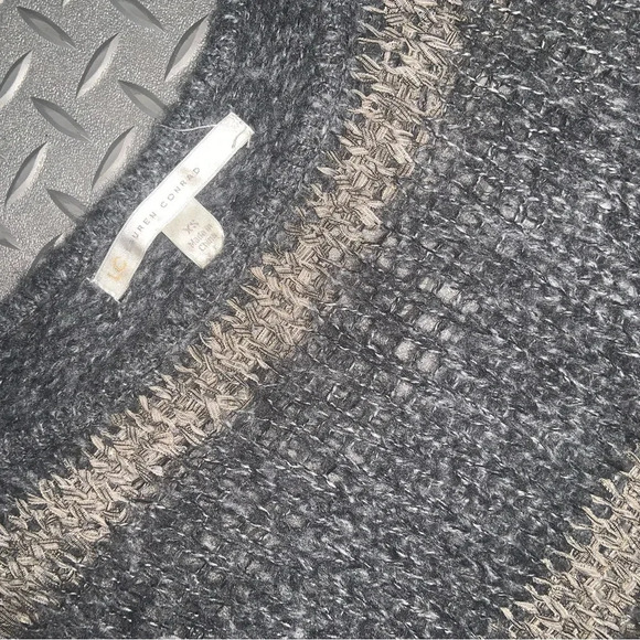 Mesh Lauren Conrad sweater fall knit winter light weight striped boho grey /tan - Picture 3 of 4